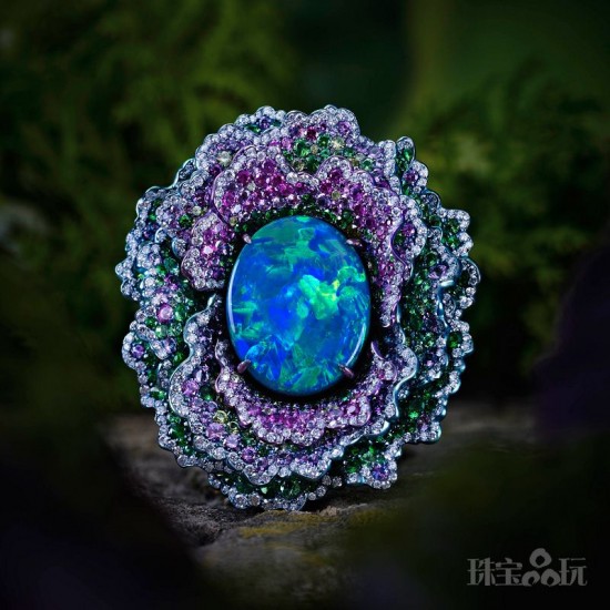 夢幻之花 蕭邦(Chopard)Fleurs d’Opales全系列花形戒指-精美珠寶【秘密：適合高貴女人的珠寶】