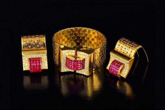 梵克雅寶(Van Cleef &#038; Arpels)：珠寶如女人-精美珠寶【秘密：適合高貴女人的珠寶】