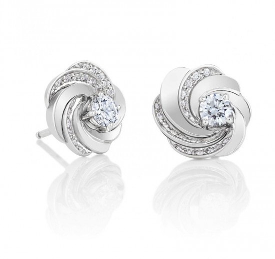 De Beers Aria：光影幻境-精美珠寶【秘密：適合高貴女人的珠寶】