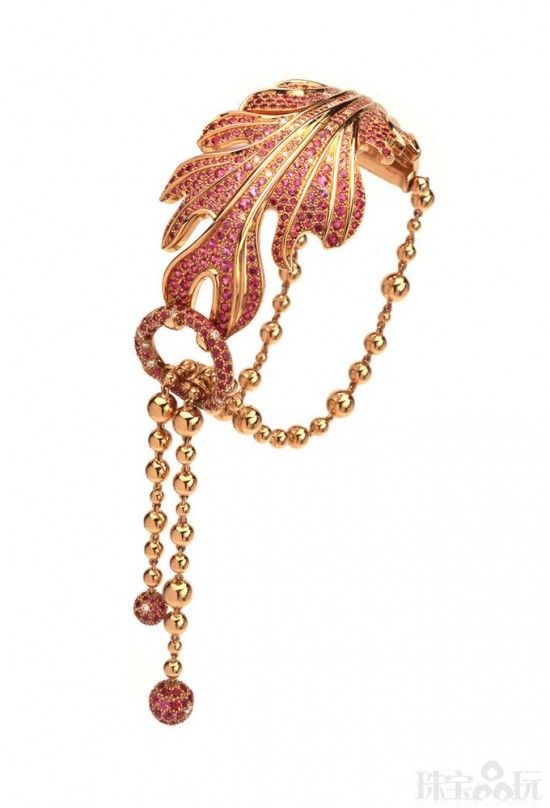 梵克雅寶(Van Cleef &#038; Arpels)：尋找亞特蘭蒂斯-精美珠寶【秘密：適合高貴女人的珠寶】