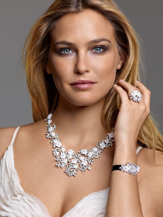Piaget：無法取代的玫瑰初戀-精美珠寶【秘密：適合高貴女人的珠寶】