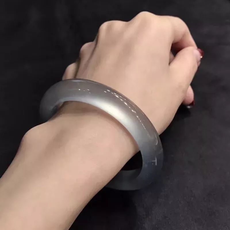“人養玉三年，玉養人一生”，已被科學證實！2