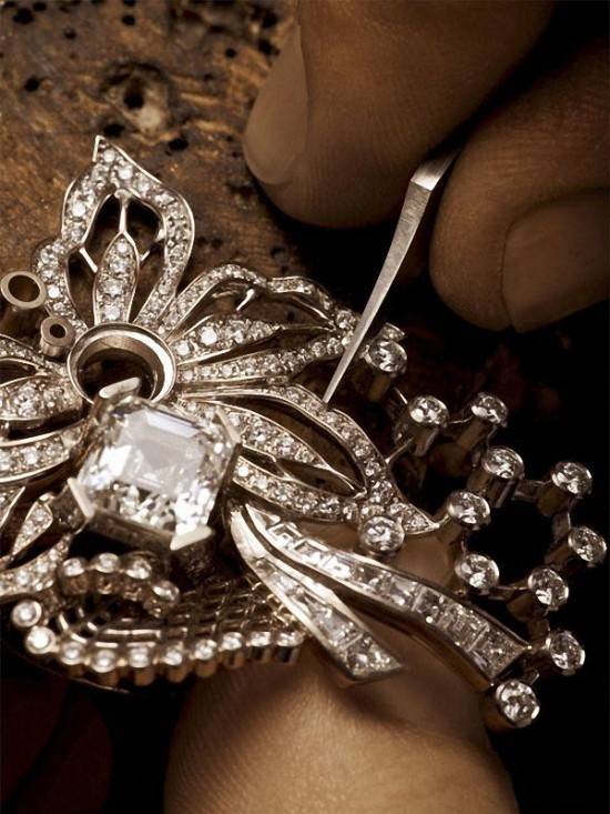 伯爵(Piaget)Couture Précieuse高級珠寶制作花絮-珠寶設計【哇！行業大師靈魂之作】