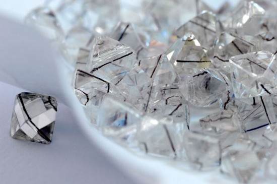 Lili Diamonds：指尖上的工藝-品牌感人故事