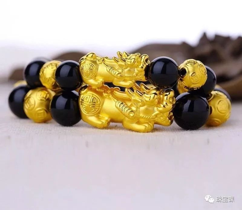 專柜買的足金小熊被燒成了灰？真金也怕火煉？【原來是硬金小熊】