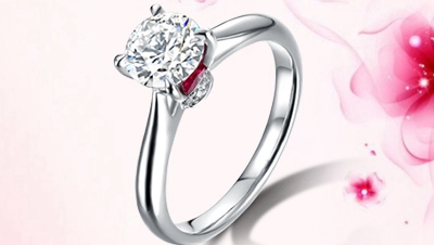 鉆石女戒 結婚買什么黃金首飾 鉑金與K金怎么樣