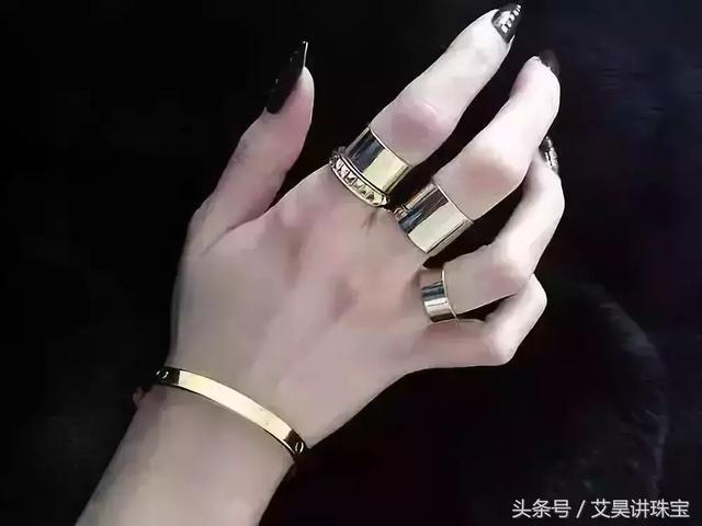 黃金戒指跟鉆戒戴一起【戒指疊戴的魅力】