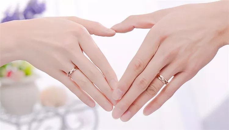 結婚戒和訂婚戒指區別-訂婚戒和結婚戒【必須看的干貨】