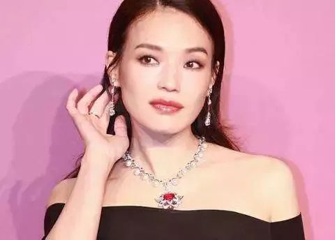 女生怎么戴耳環好看？【看臉型！選耳環】