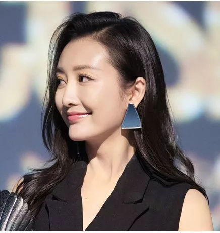 女生怎么戴耳環好看？【看臉型！選耳環】
