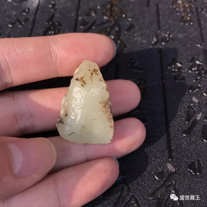 和田玉戈壁料需要知道這些！真真假假戈壁料坑了不少人！