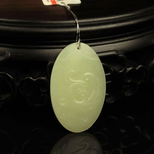 
	黃玉適合什么類型的人佩戴？
