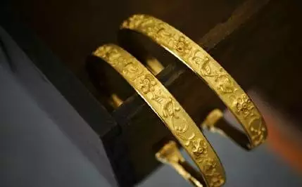 買金手鐲應該注意什么？【黃金手鐲購買技巧】