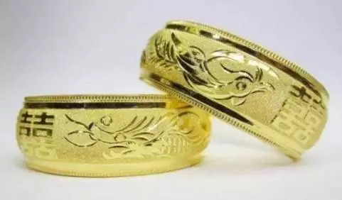 買金手鐲應該注意什么？【黃金手鐲購買技巧】