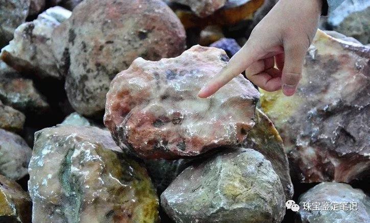 陜西寧強珊瑚玉-寧強珊瑚玉的詳細介紹【推薦觀看】
