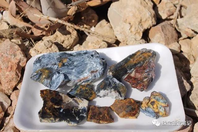 納米比亞彼得石（Pieterite）圖片及詳細介紹【與淅川虎睛石的區別】