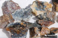 納米比亞彼得石（Pieterite）圖片及詳細介紹【與淅川虎睛石的區別】