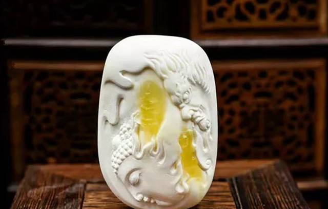 白色蜜蠟好嗎，我就問你白富美你喜不喜歡？