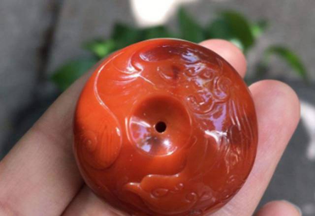 通過南紅石頭圖片，如何鑒別南紅真假