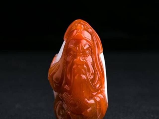 南紅瑪瑙怎么盤玩？南紅盤玩需要注意什么