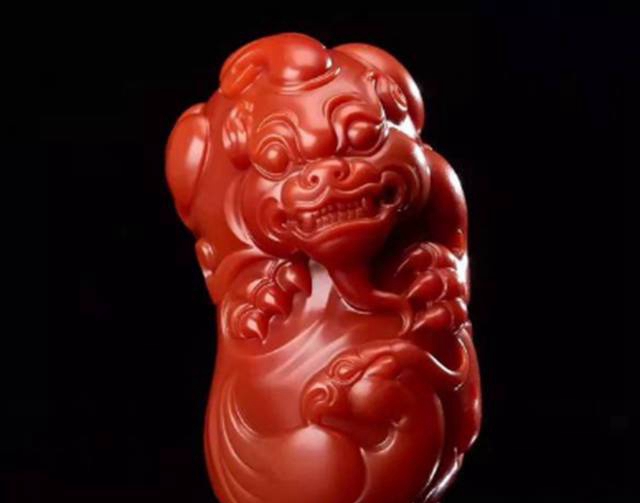 如何判斷南紅真假？南紅真假用手機看