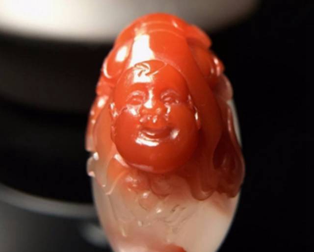 影響南紅冰飄價格的因素有哪些？南紅冰飄收藏價值如何