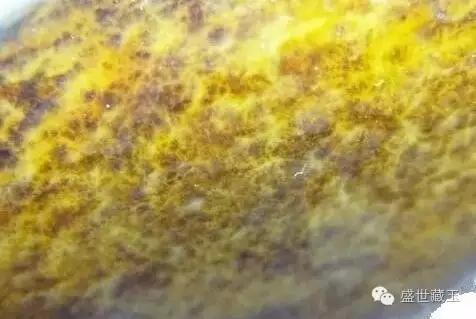 和田玉沁料知識全解-到底什么叫和田玉沁料？