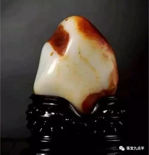 紅皮籽料價格【一克萬元的紅皮籽料，你覺得值嗎？】