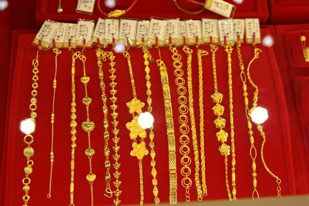 黃金首飾如何保養？金首飾保養注意事項