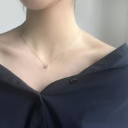 女性時尚簡約首飾-首飾這樣戴 修飾短脖子遮擋肉手臂！