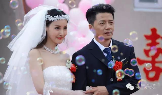 結婚買鉆戒還是黃金戒指好?【理性分析】