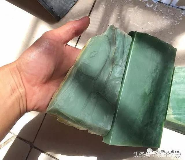 俄羅斯碧玉新貴“粉青”憑啥艷壓群芳價格暴漲?