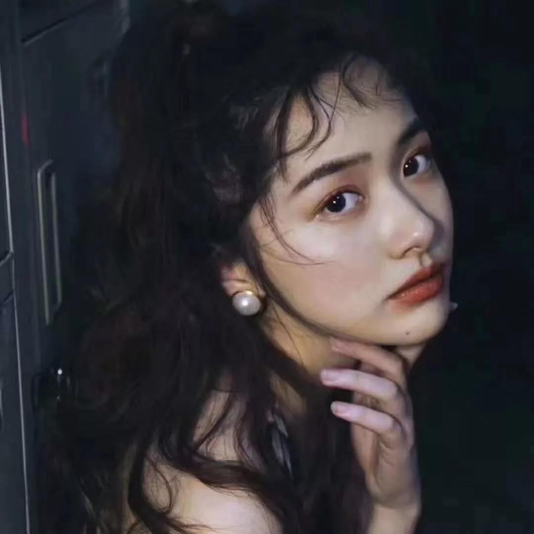 為什么有的人戴大耳環？大耳環適合什么臉型
