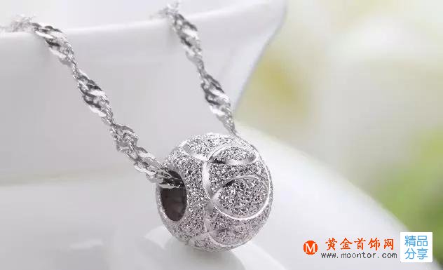 黃金轉運珠,轉運珠佩戴有講究？到底戴哪里、戴幾顆才最好！