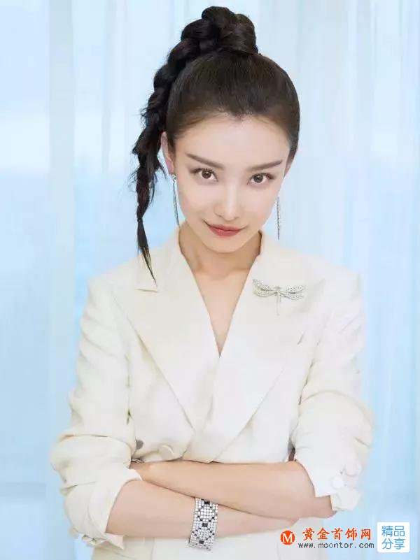 男人送女人項鏈說明,男人送女人首飾代表什么？