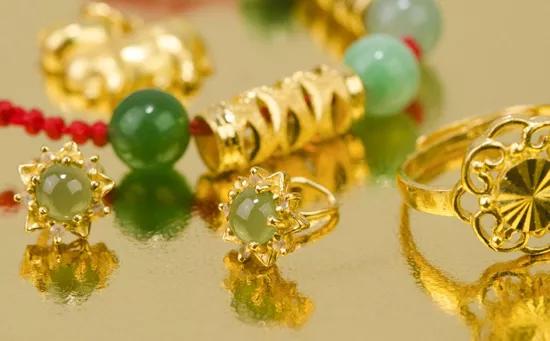 彩金和黃金哪一個值得買？你得這樣選！