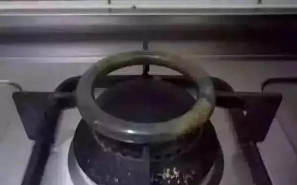 怎么鑒別珠寶的真假？網傳這土方法，不要相信