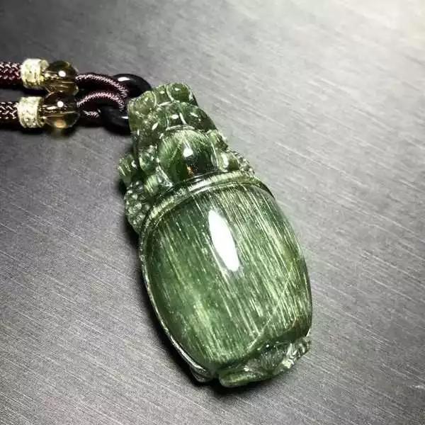 你戴的手串是佛教的還是道教的？念珠不等于佛珠，念珠佛珠哪種適合