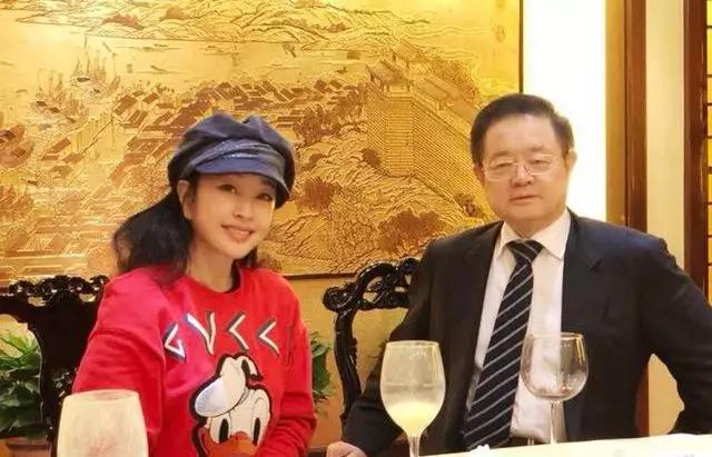 冬日戴帽禁忌：綠色不能戴，款式藏風水？它遠不止保暖那么簡單……