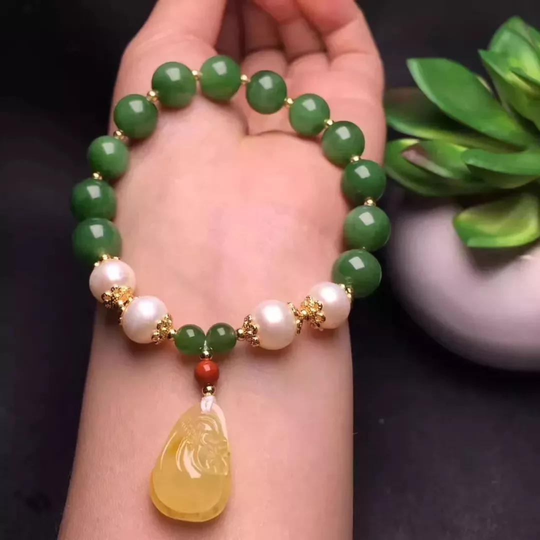 手串少了這樣的小吊墜，少一半美麗，還少一半福氣！