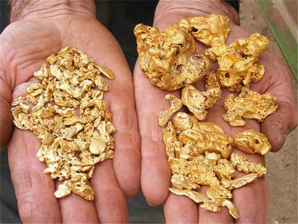這種大金鏈子比普通黃金便宜幾十倍！某寶和微商賣很火？