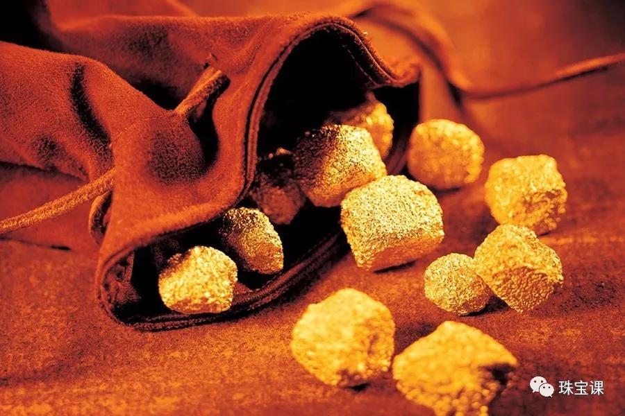 黃金越老越值錢？家里的老黃金應該賣掉嗎