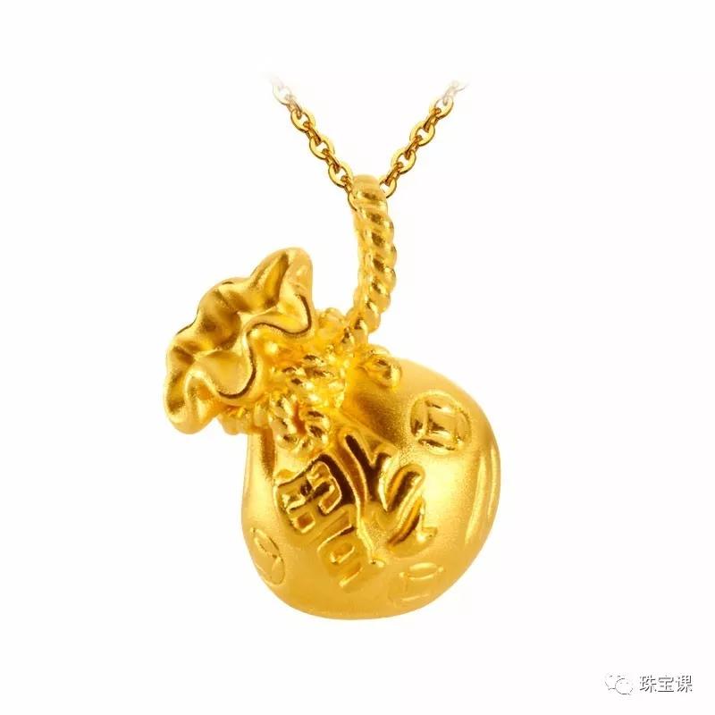 男士戴招桃花，女士戴得恩寵？黃金吊墜你選對了嗎？
