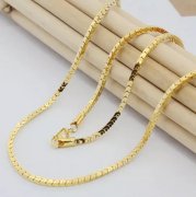 黃金項鏈越戴越長，到底是哪里出了問題？