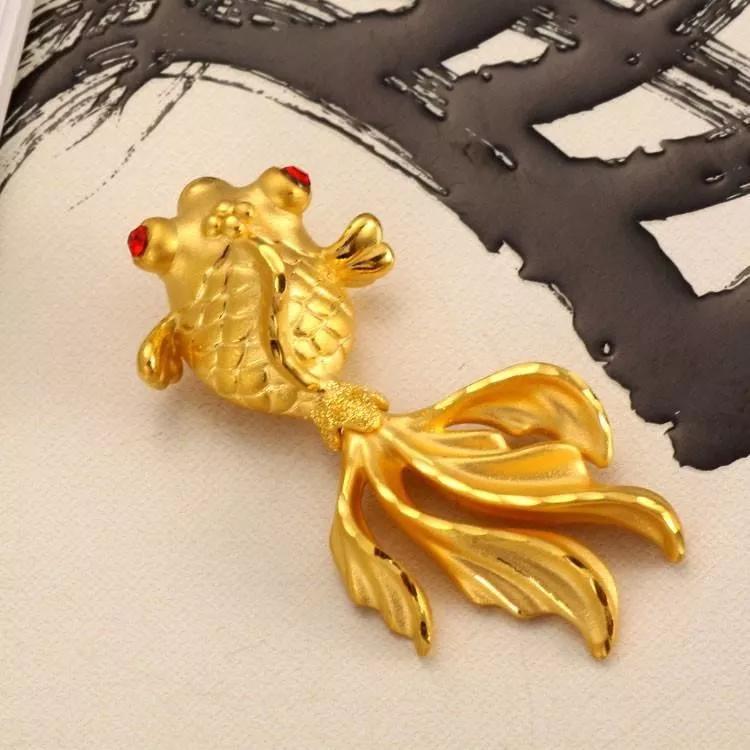 硬金3大致命傷，你不懂就敢足金換硬金？導購不說，很多人吃虧！