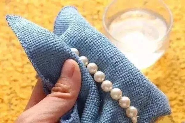 珠寶保養不保養，區別這么大？沒看到圖片之前我是不信的...