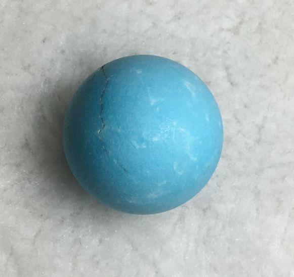 暴曬的天氣千萬別戴這些珠寶！輕則開裂、失去光澤，重則有可能報廢…