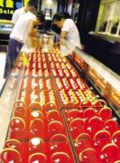 黃金手鐲都是樣子貨？謹記3大不能買，遠離市場“假大空”！