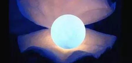 螢石是怎樣形成的呢？太美了！這種彩虹石頭美到無法呼吸！