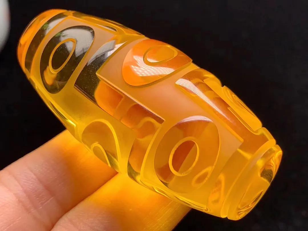 看過這些天珠，我覺得李連杰的上億天珠都不香了！